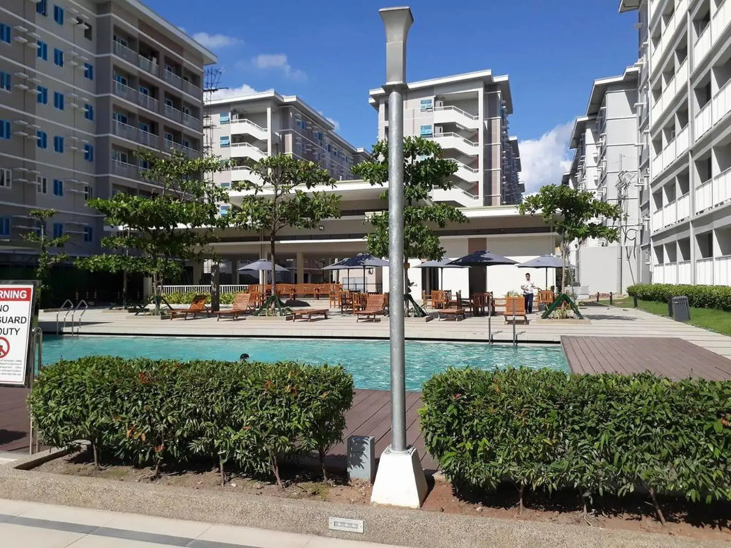 Trees Residences Staycation