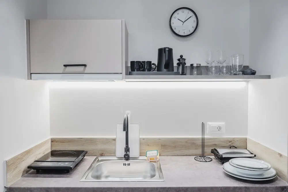 ELA FIVE RESIDENCES