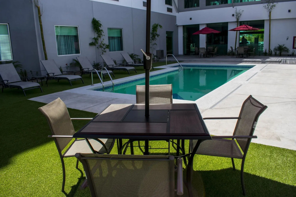 Hotel Mirra San Luis