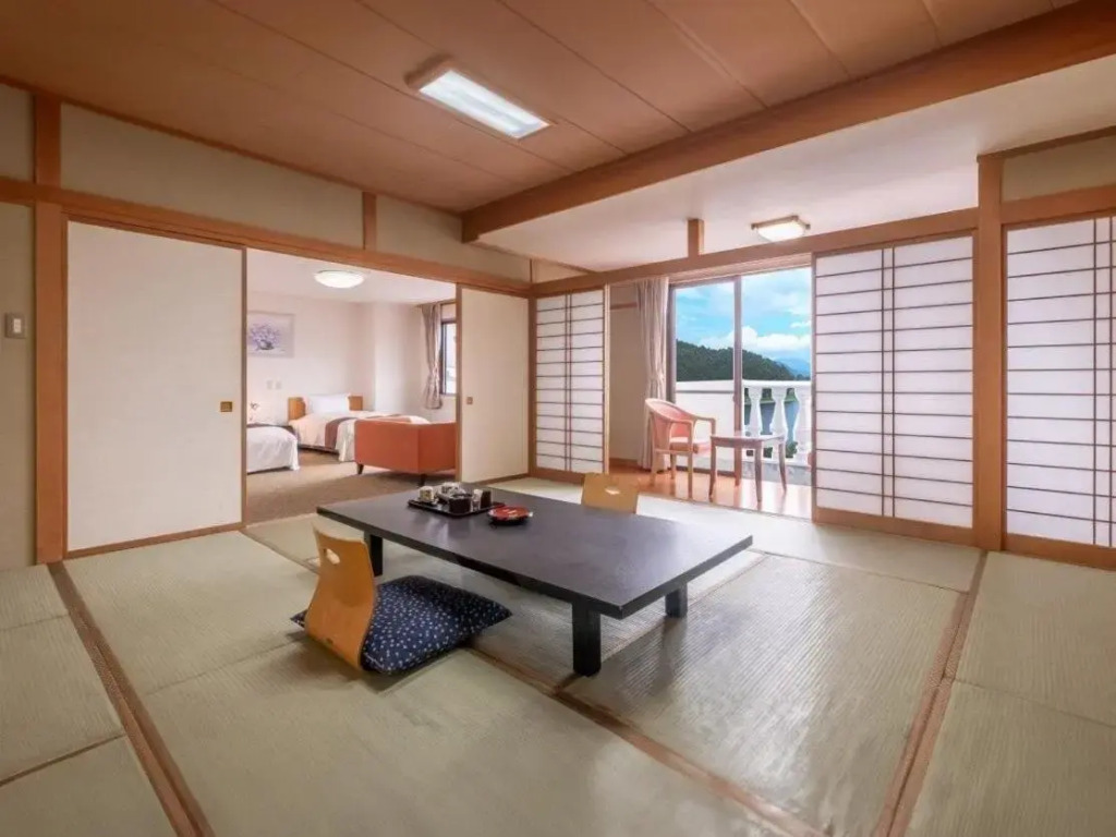 Ashiwada Hotel