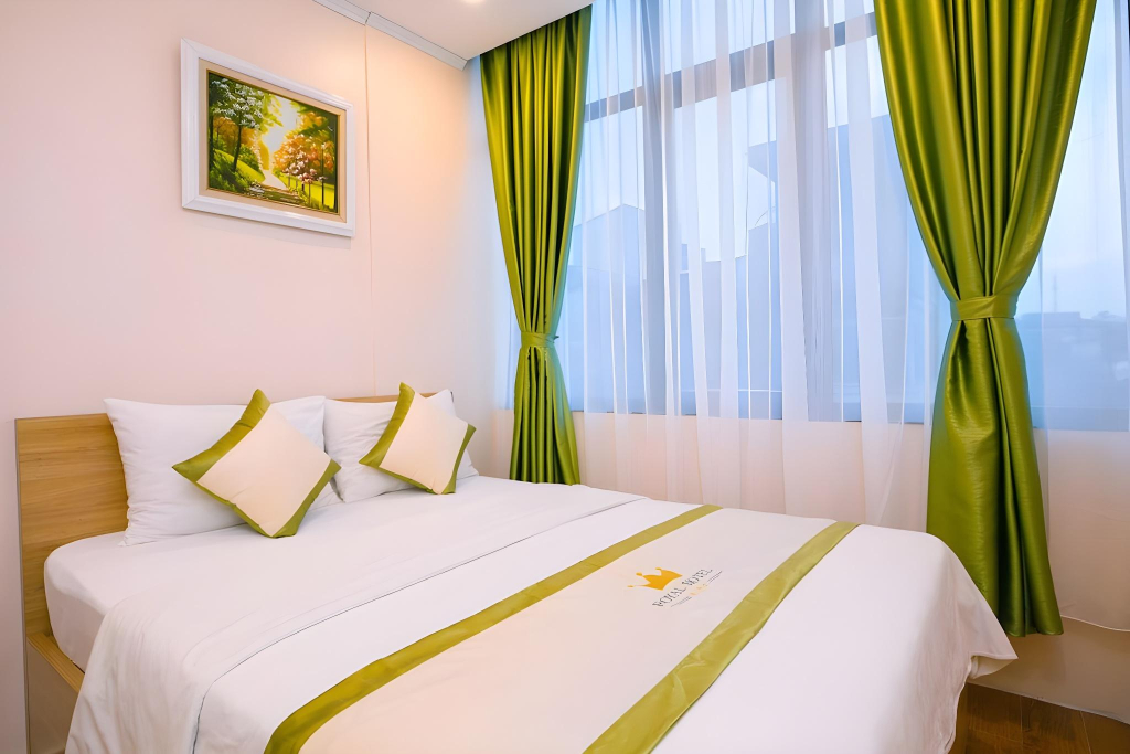 Royal Hotel Ha noi
