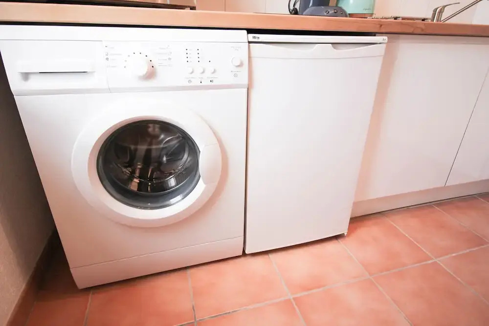 Carcassonne -Terrasse-Parking-WIFI 3lits