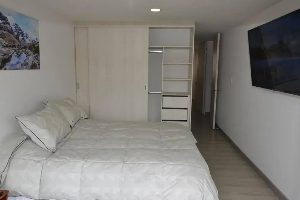 Hermoso apartamento en Paipa con vista al lago Sochagota.