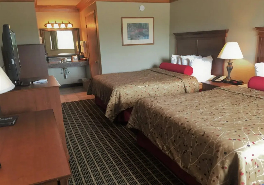 Cattle country lodge