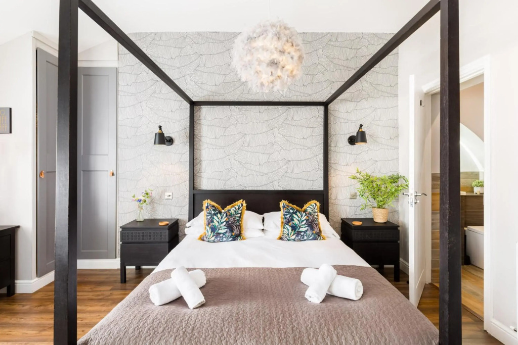 The Shirt Factory Apartments