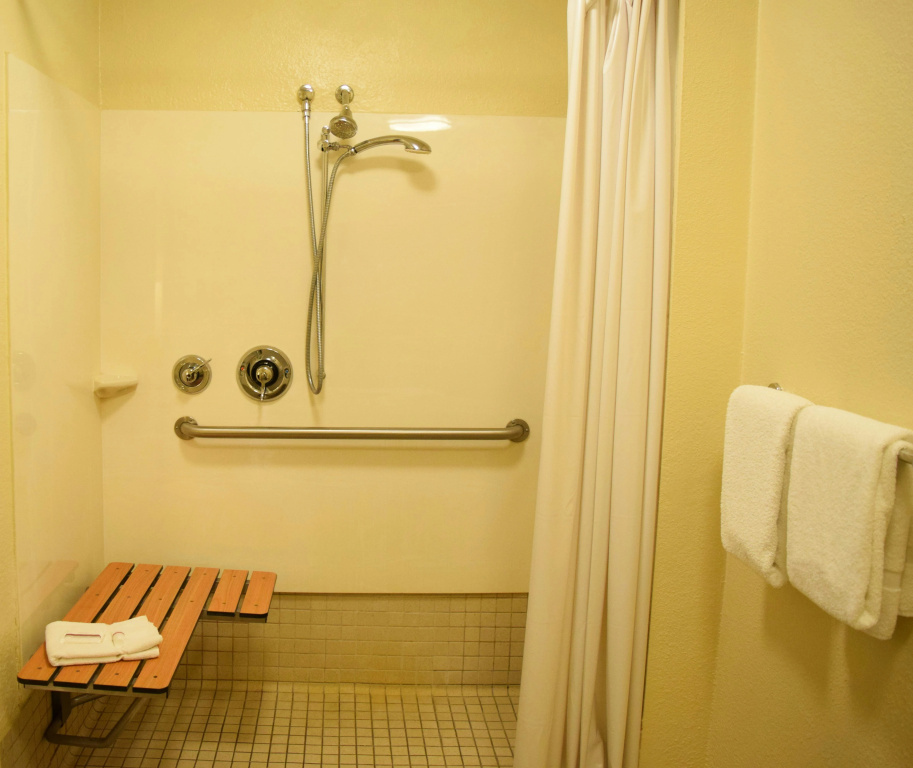 Red Roof Inn PLUS+ University at Buffalo - Amherst