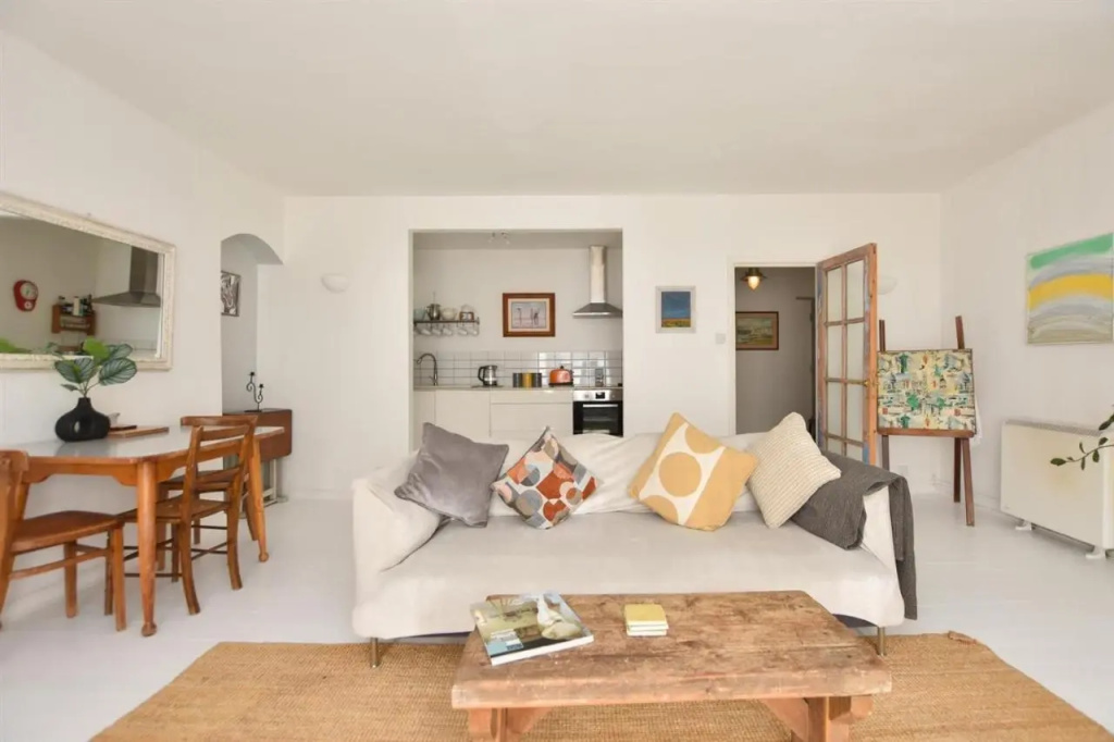 Stunning 2 bed with Sea View in Hastings Old Town