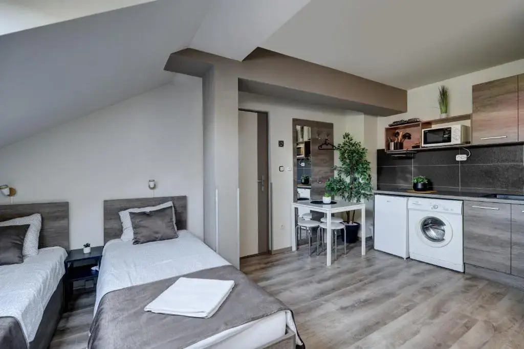 Familia Panzió & Apartmanház Győr