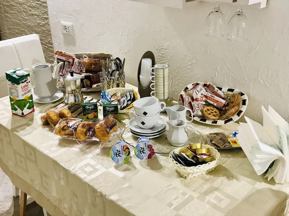 26 Suite Home