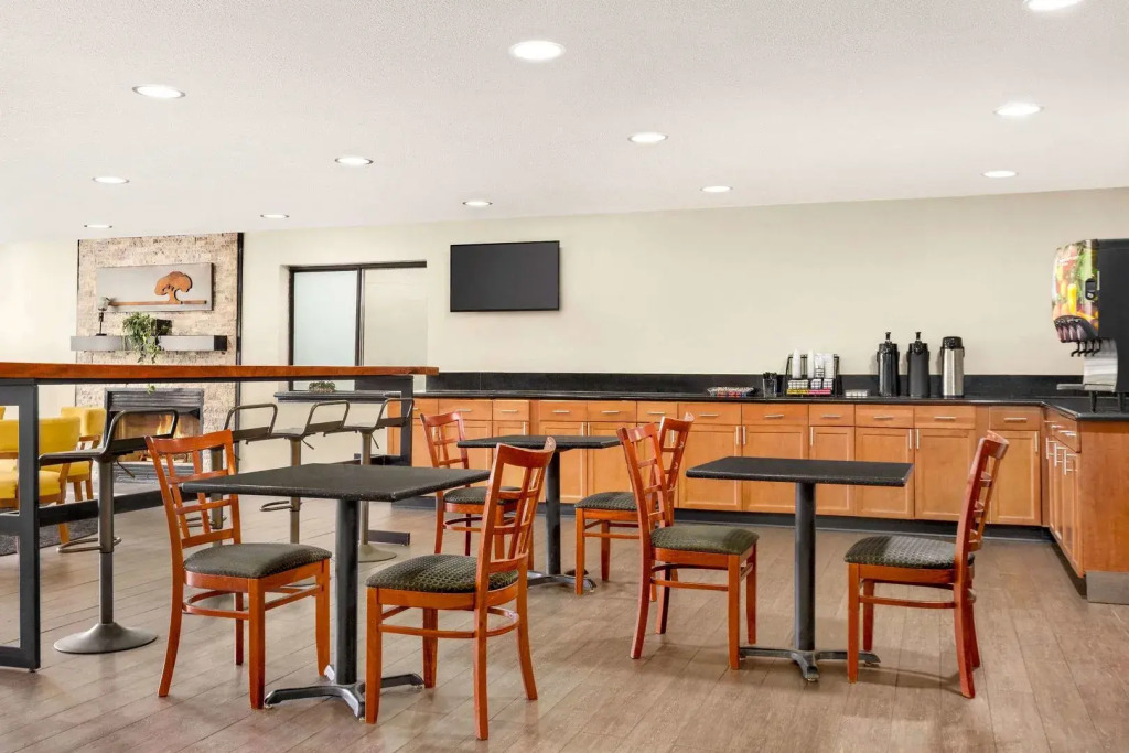 Luxe Hotel Nashville Airport