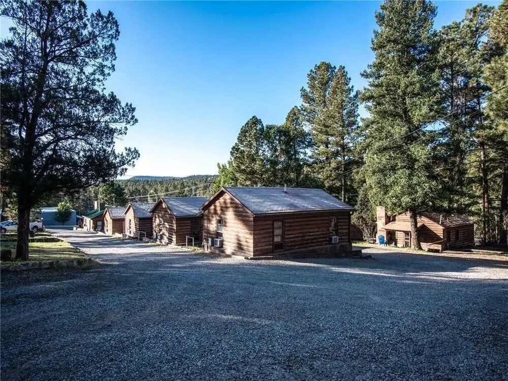 Windchaser, 1 Bedroom, Wood Burning Stove, Midtown, Sleeps 3