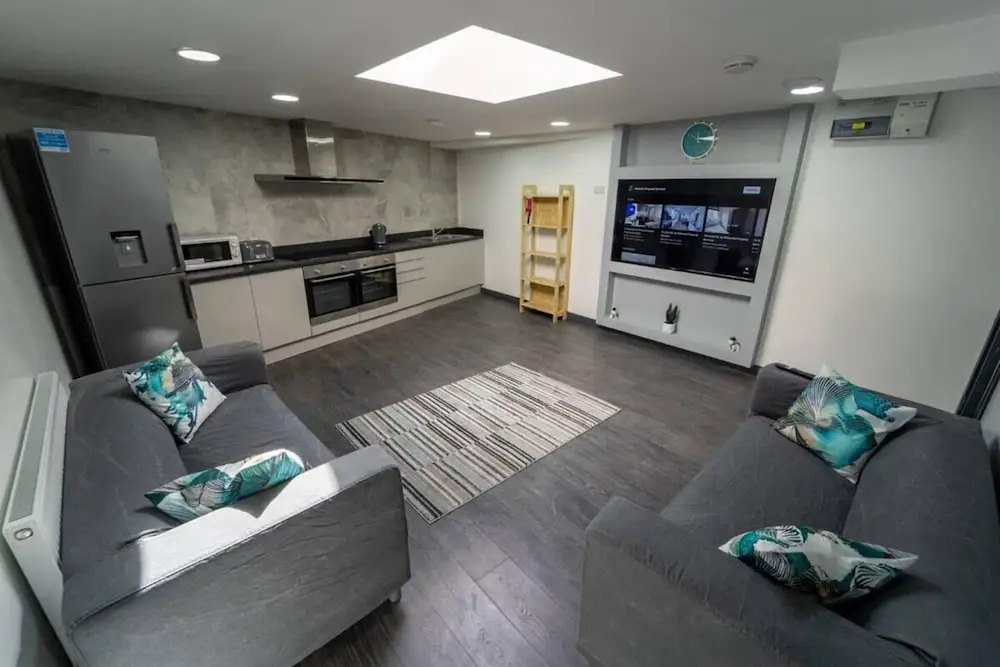 Homely Studio Next to City Centre