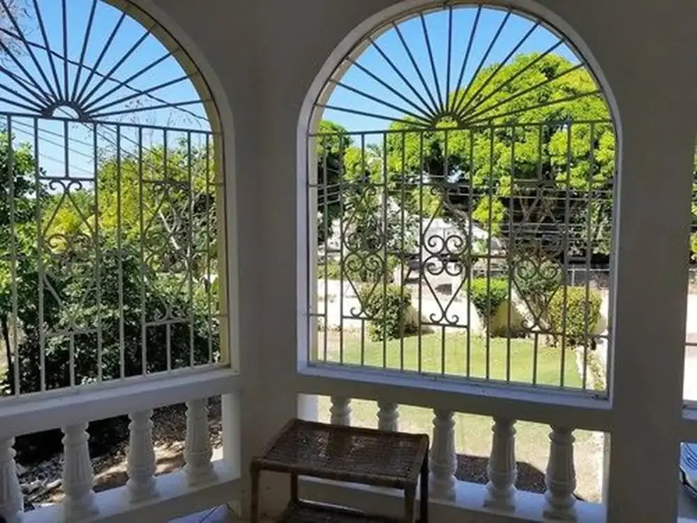 Maranatha Close