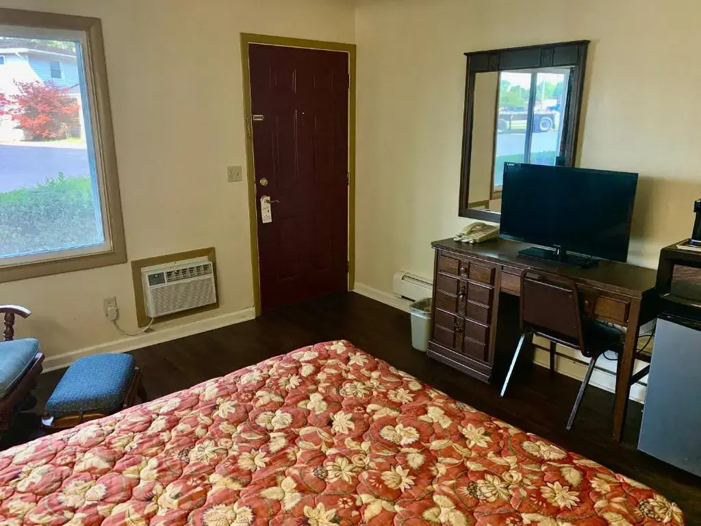 Thumb Heritage Inn