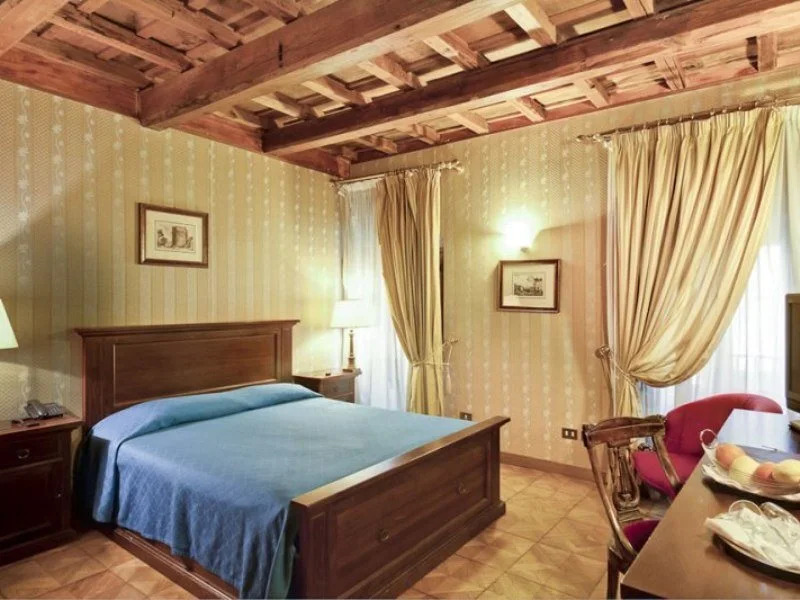 Relais Group Palace