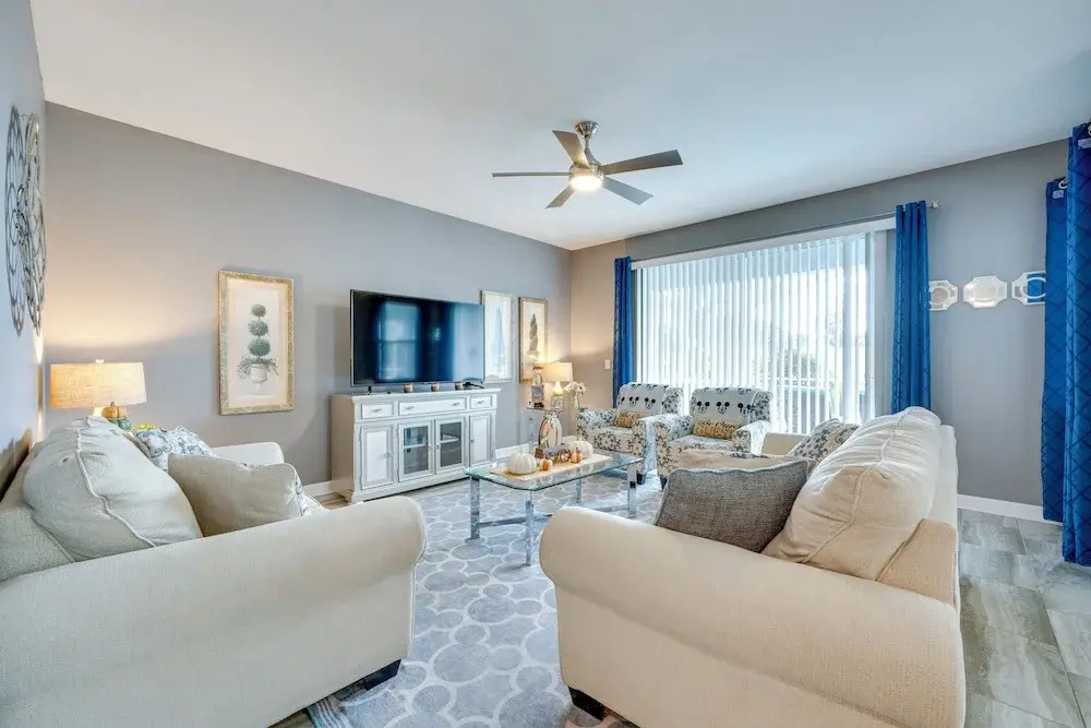 Chic Villa w/ Resort Perks ~ 10 Mi to Disney