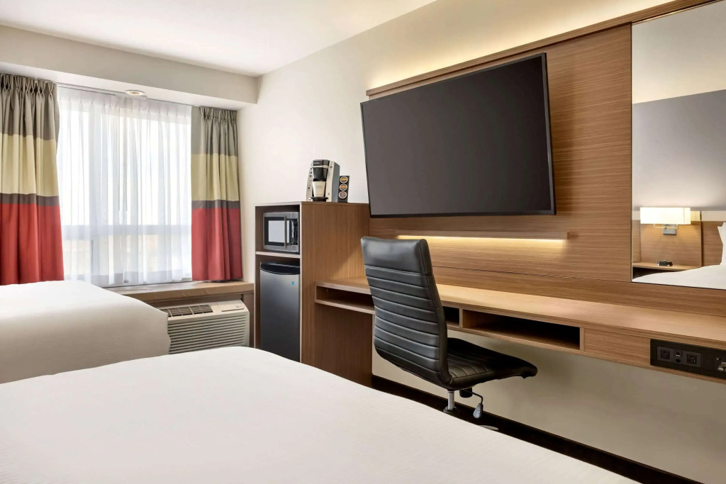 Microtel Inn & Suites by Wyndham Bonnyville
