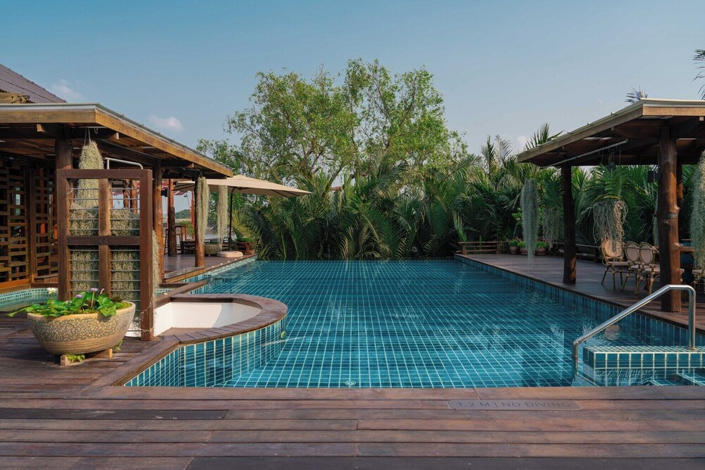 Baan Krai Nao The Riverfront