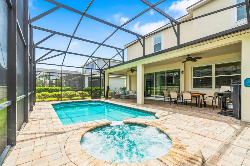 9014 Sunshine Ridge Loop