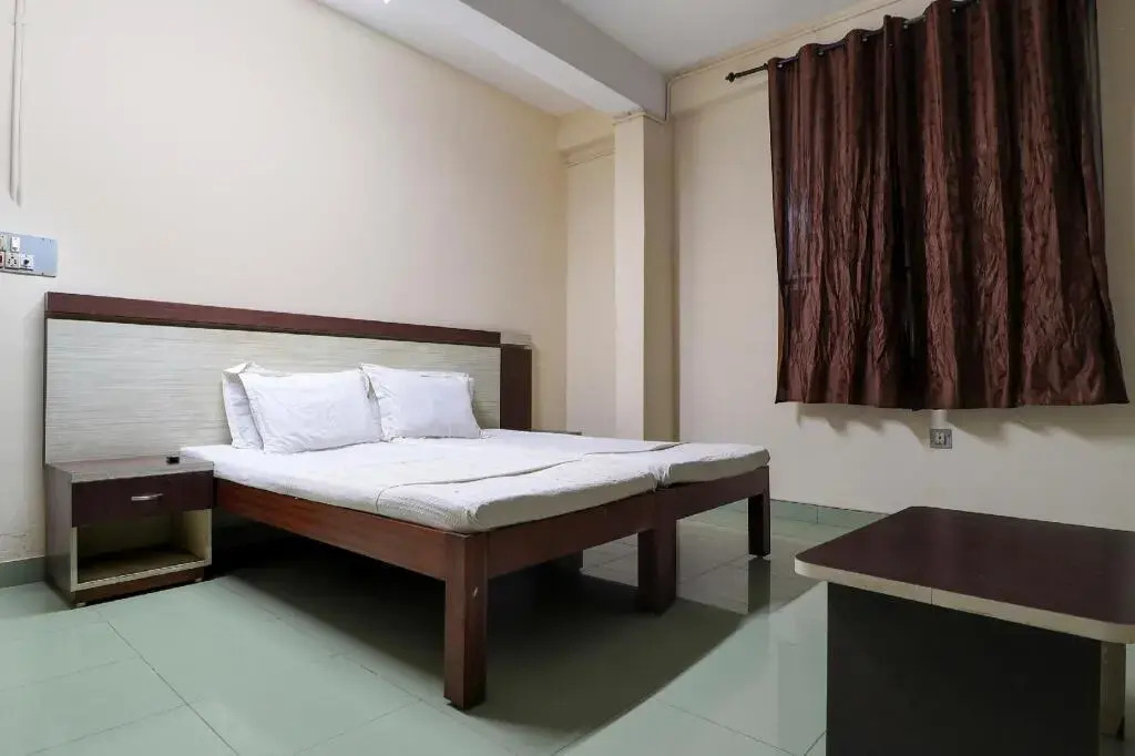 Malabar Tourist Home by OYO Rooms