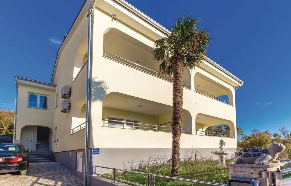 Awesome Home In Crikvenica