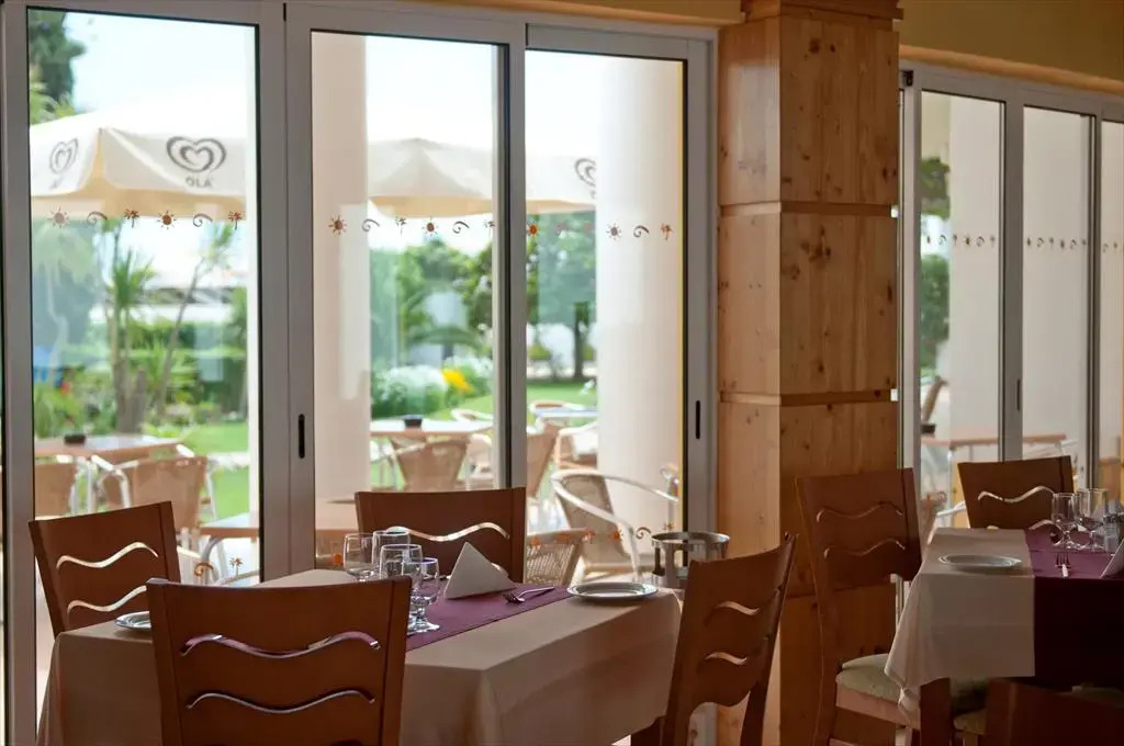 Luz Bay Hotel