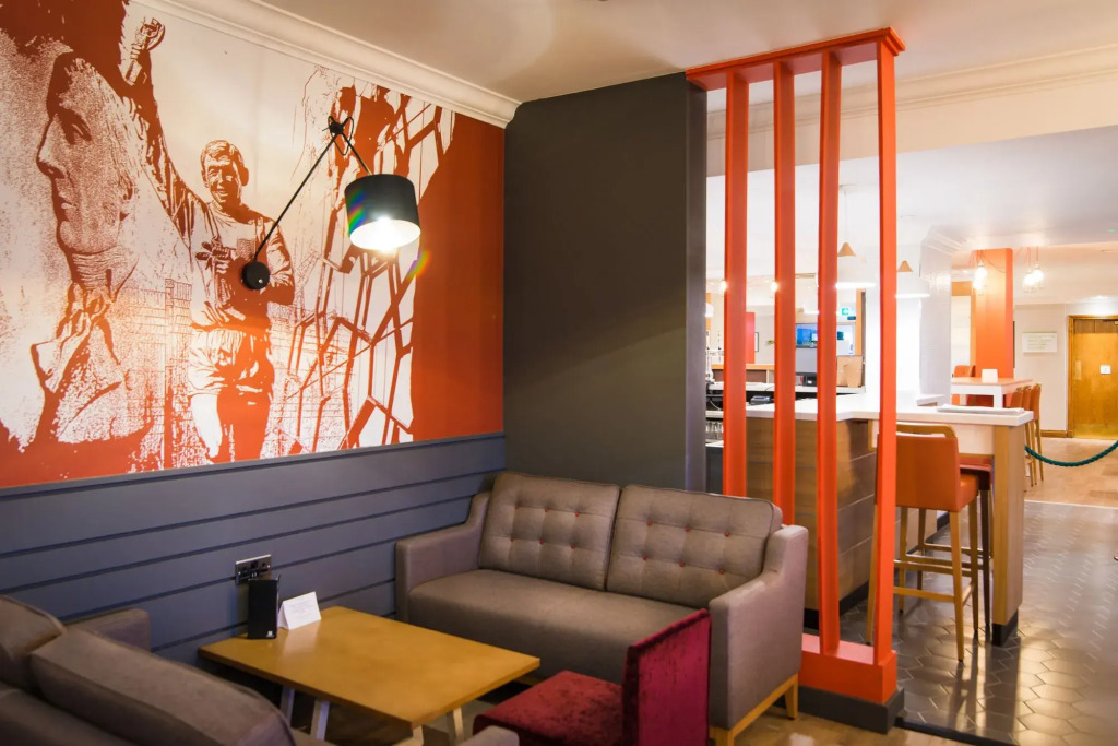 Holiday Inn Stoke on Trent M6 Jct15 by IHG