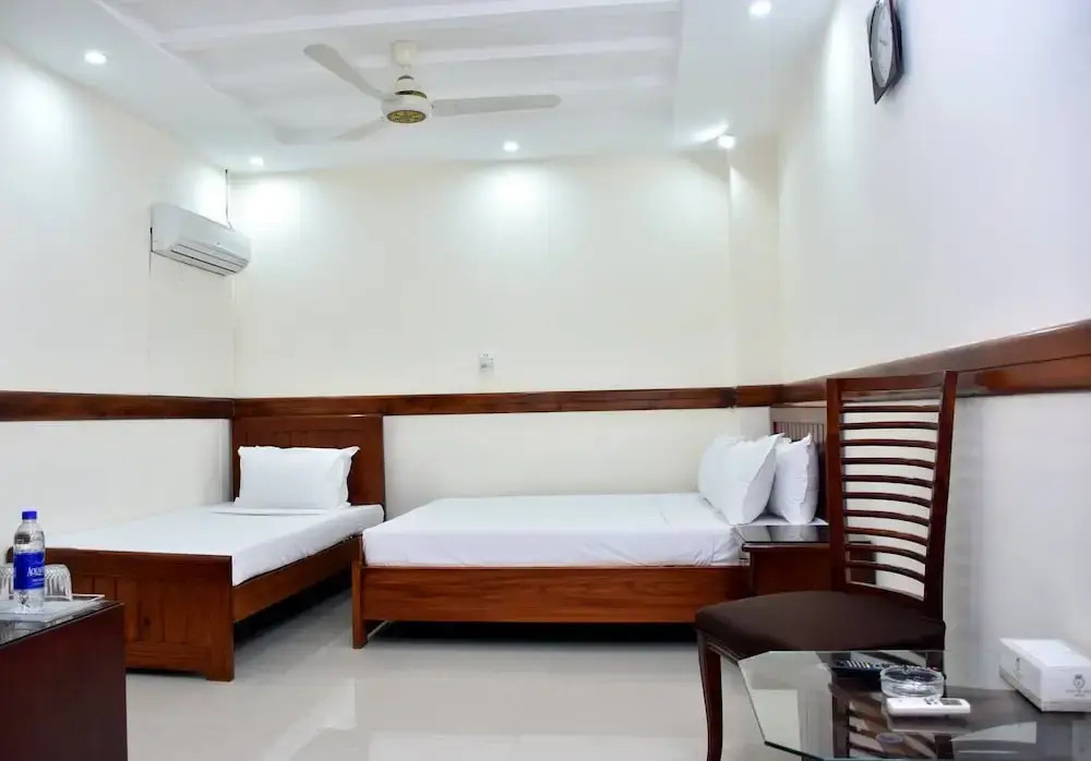Royal Inn Hotel