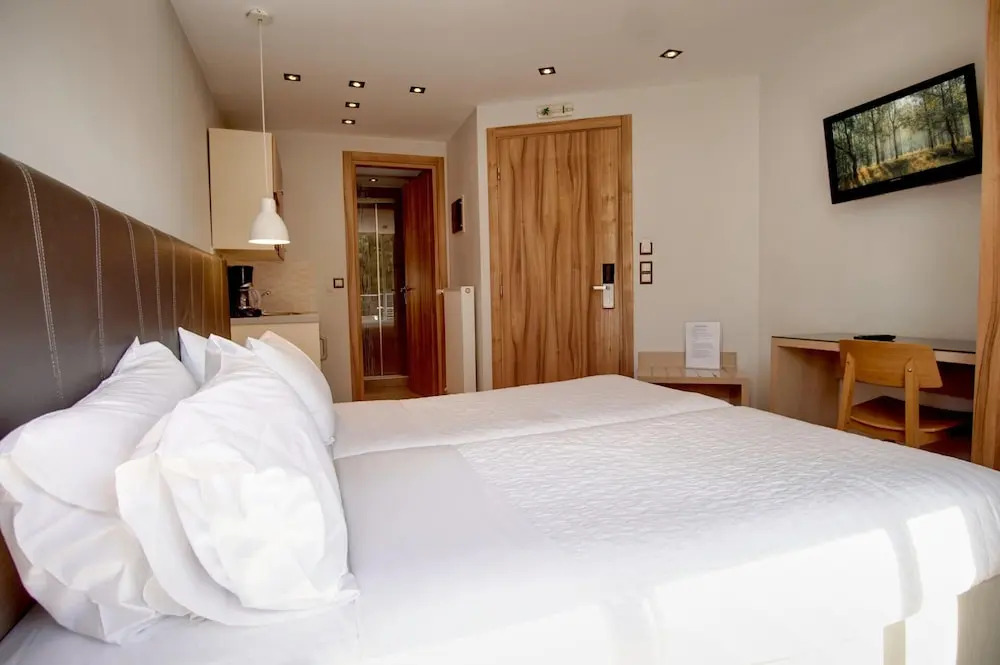 Elements Rooms & Apartments
