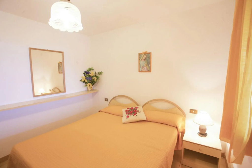 Apartment Il Sogno 5 in Capoliveri with outdoor area-IL SOGNO QUADRI N° 5