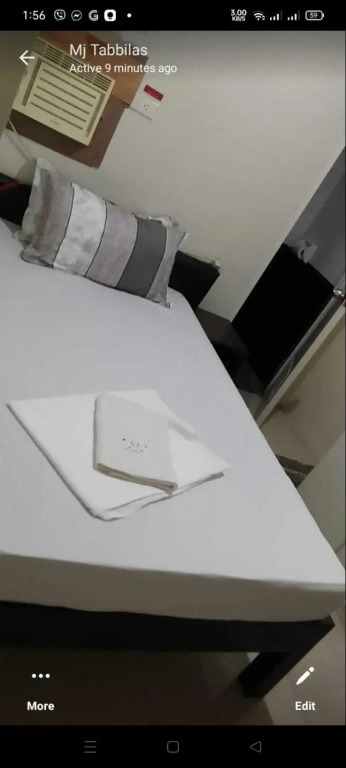 V.F. Riton Apartelle