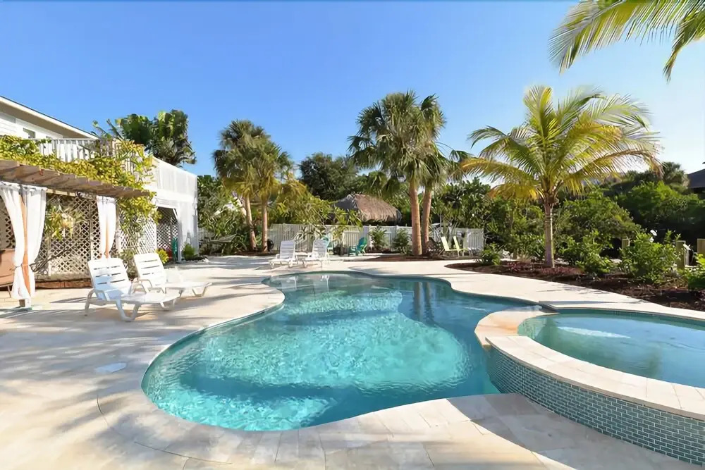 Haupia House 2 Bedrooms 2 Bathrooms Home