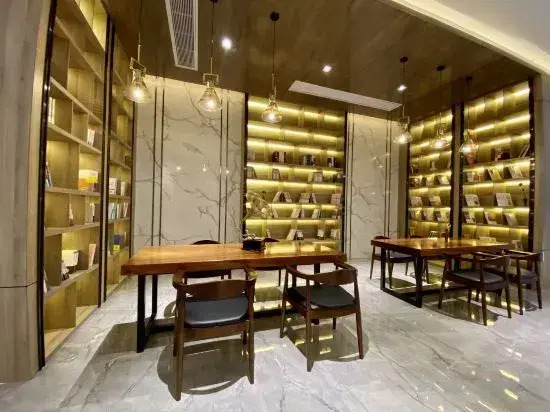 Countryside Yaqing Hotel (Shantou High-speed Railway Station Xinjin Food Plaza)