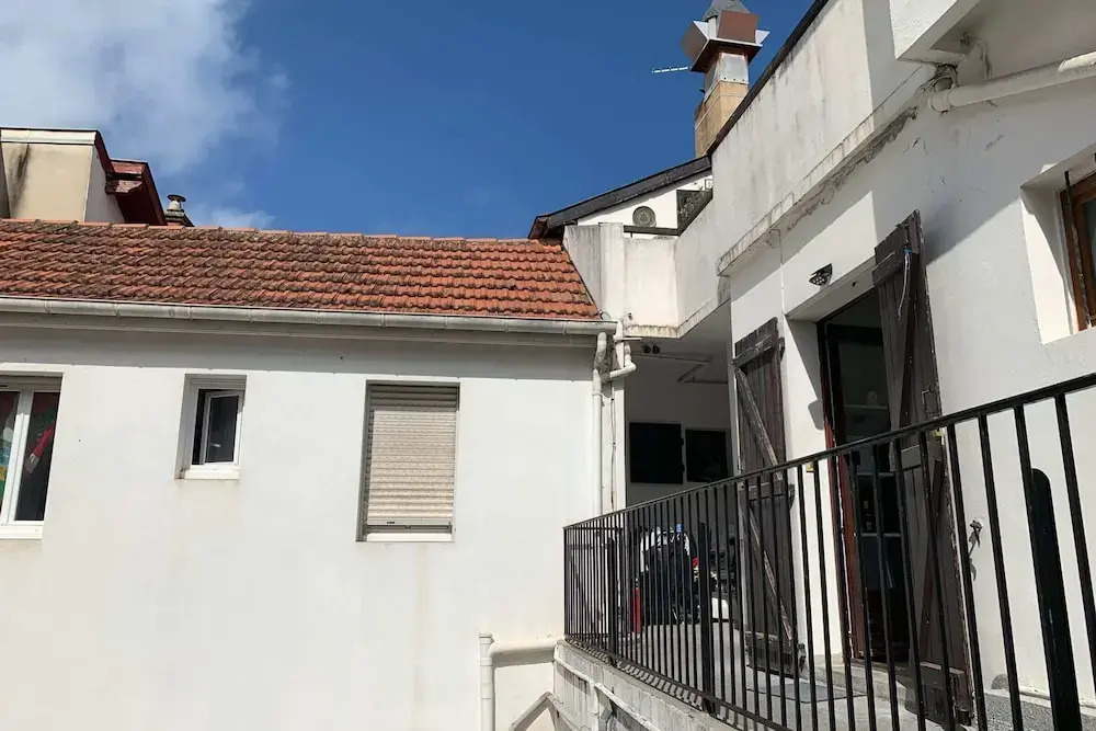 Cozy Apartment For 5 - 400m to Grande Plage