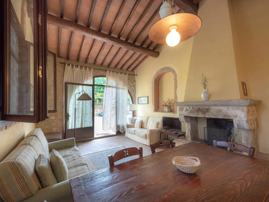 Apartment in Chianti With Pool ID 450