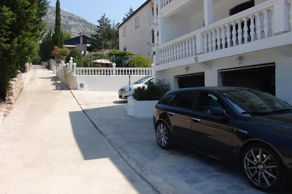 Apartments Jukic