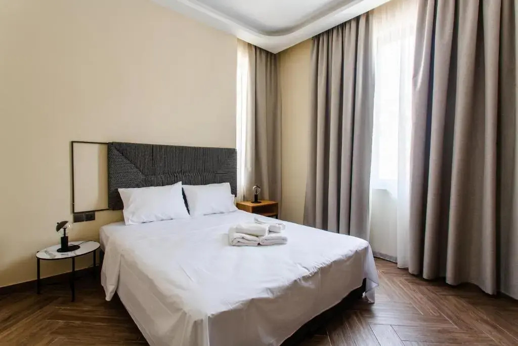 Leone Suites
