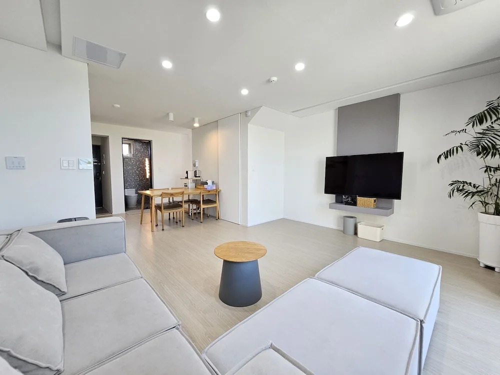 Jeju Badayeon Villa