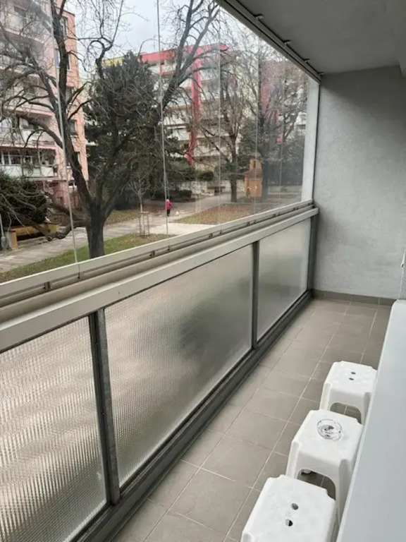 Apart for Rent Near Center