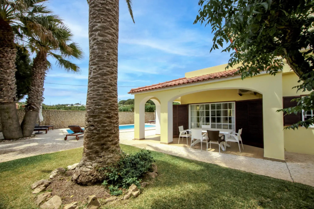 Villa Angelica by Portucasa