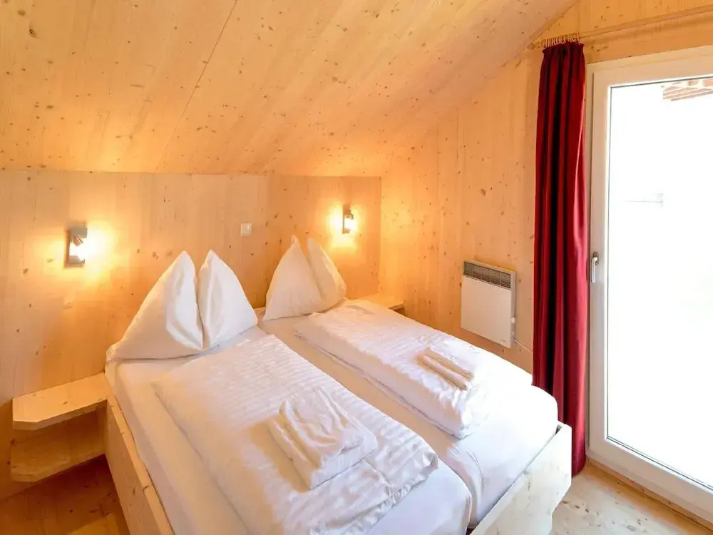Inviting Chalet on the ski Slopes