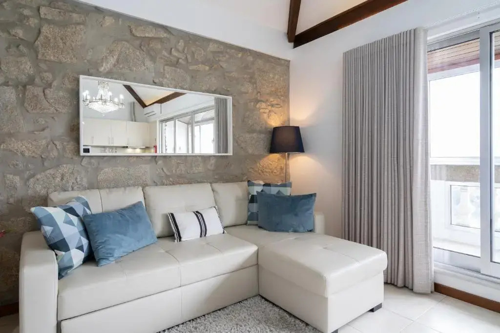 Trendy Flats - Instaworthy River View by Host Wise
