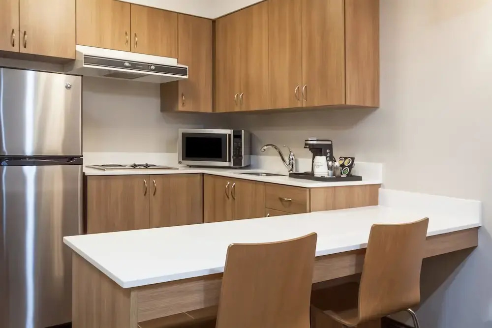 Microtel Casselman