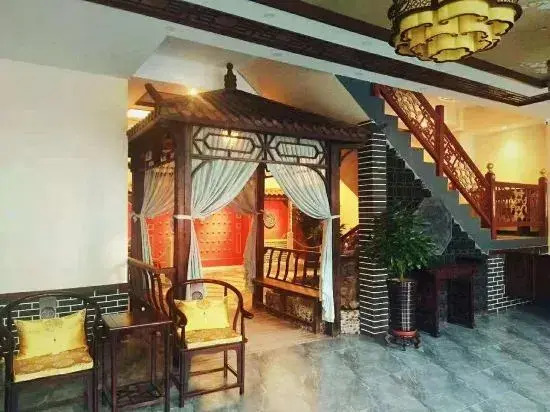 Purple House Inn(Baroque Branch)