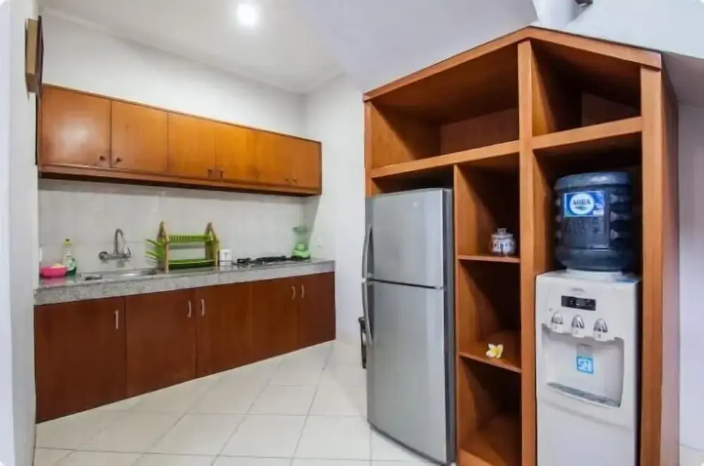 SMV -2BRPool- SANDAT · 2BR Private Pool Walk to Beach and Shops Legian