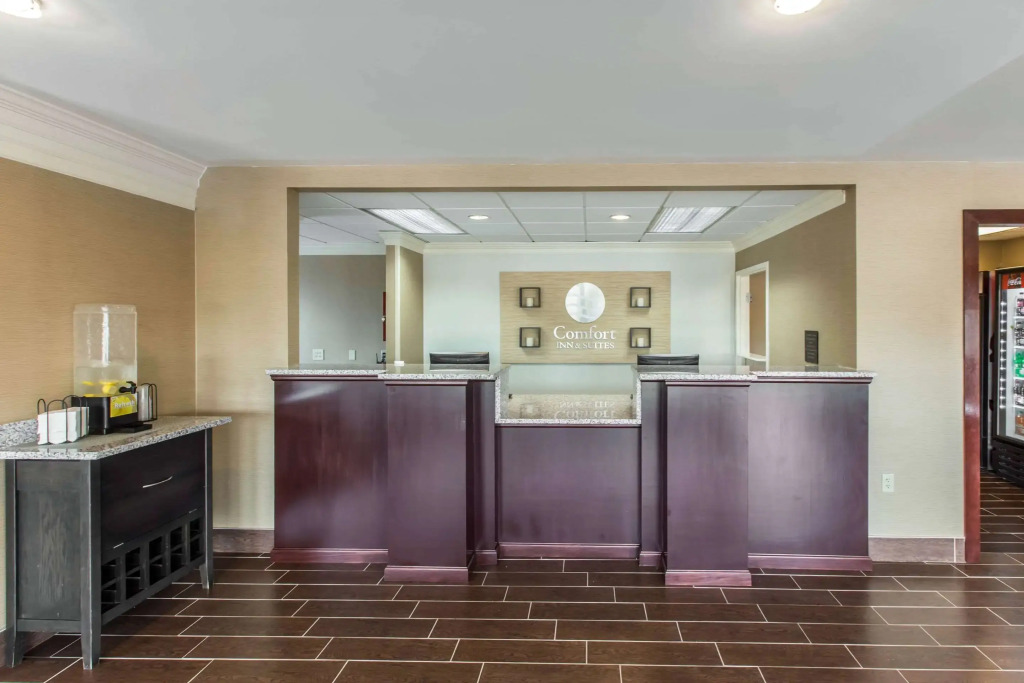 Comfort Inn & Suites Knoxville West