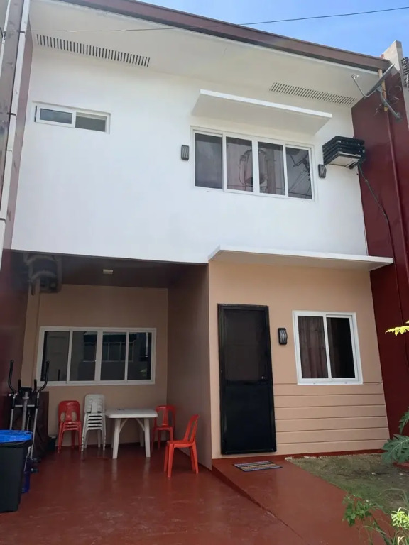 Mactan transient house with daily van