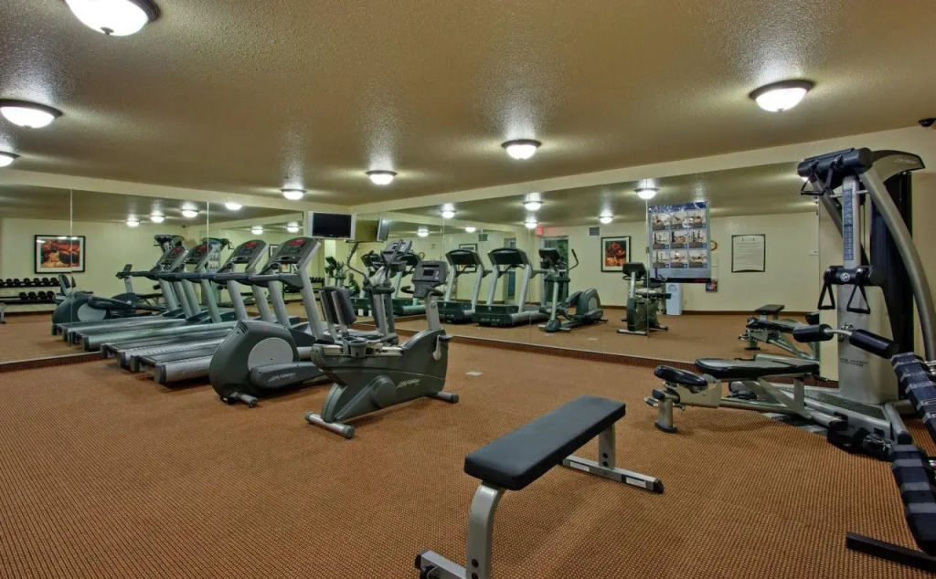 Staybridge Suites - Calgary Airport by IHG