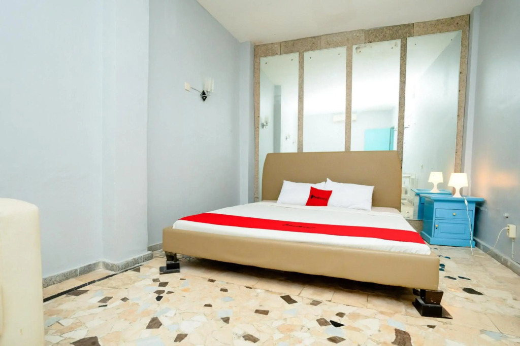 Reddoorz at Just In Mataram City