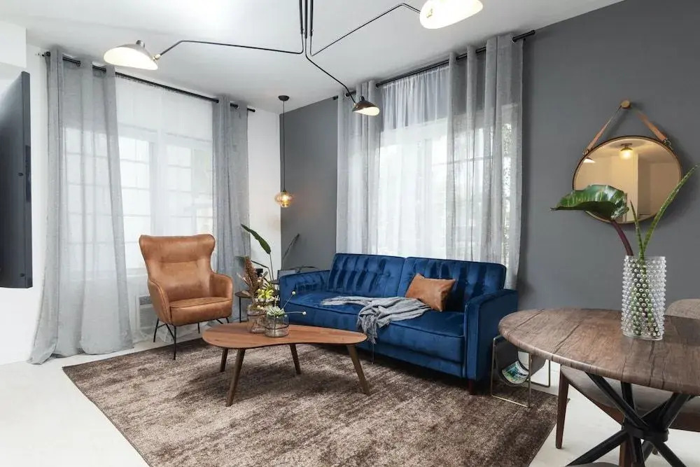Park Ave Suites